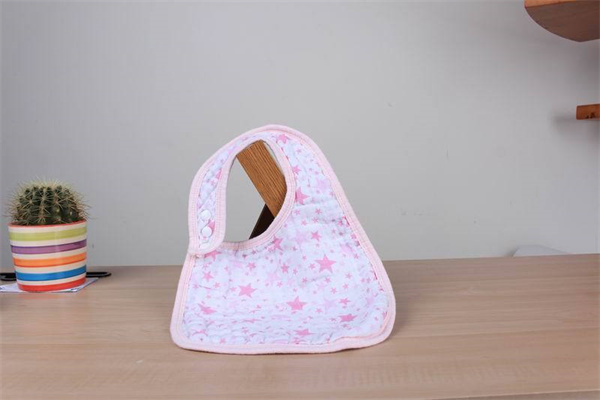 俊亲贝比婴儿用品